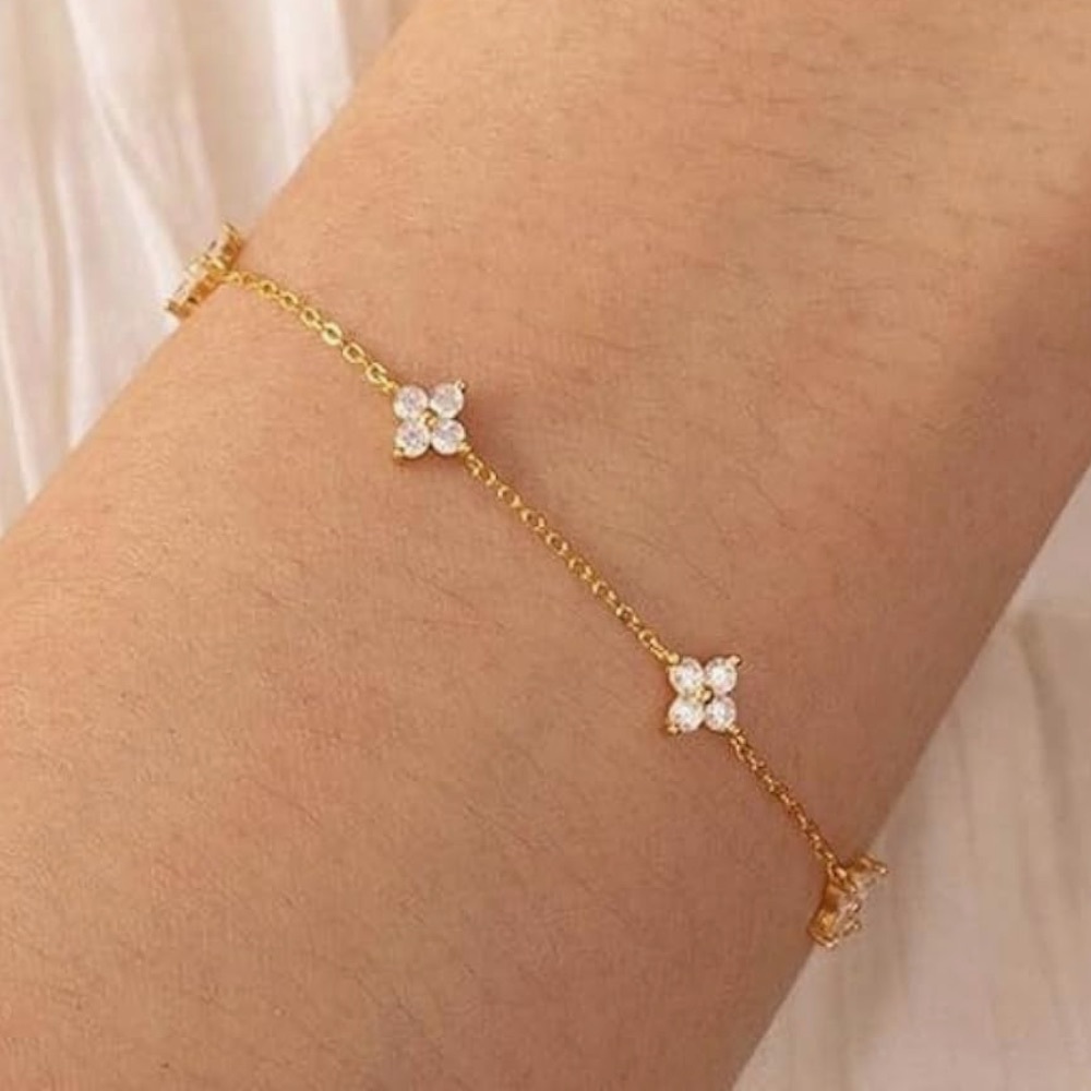 14k Gold Plated Clover Bracelet